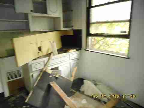 9131 N Martindale (7)_m.jpg